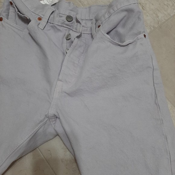 Levi's High Waisted cropped straight jeans in Lavender - Picture 8 of 8